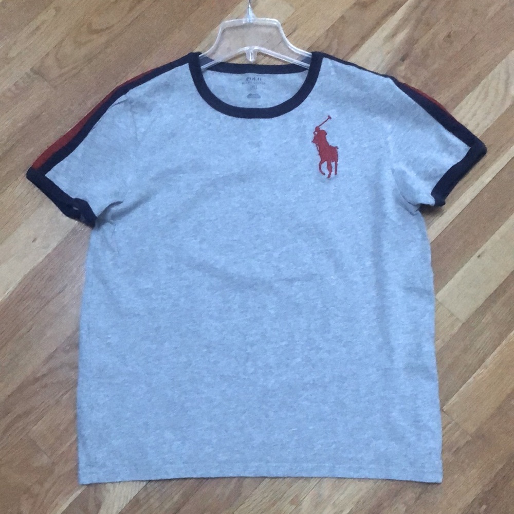 Boys Gray T-shirt with blue red trim